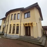 Prelungirea Ghencea De inchiriat casa individuala renovata recent